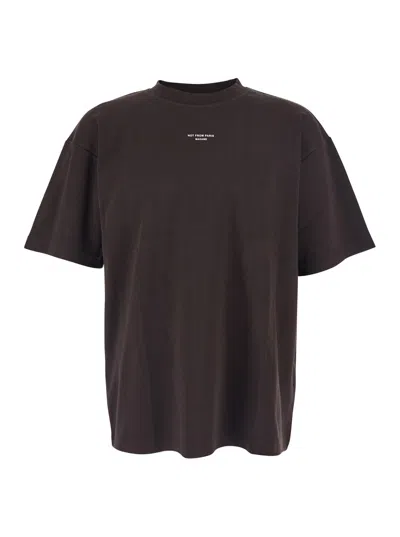 DRÔLE DE MONSIEUR LE T-SHIRT SLOGAN CLASSIQUE BROWN CREWNECK T-SHIRT WITH PRINT ON THE FRONT IN COTTON MAN