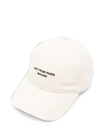 Drôle De Monsieur Drole De Monsieur Stylish Cotton Cap With Adjustable Strap And Slogan In White