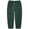 Drôle De Monsieur Drole De Monsieur Men's Green Cropped Pleat Trousers In Green