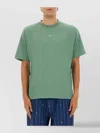 Drôle De Monsieur Short Sleeve Crew Neck T-shirt Design In Green