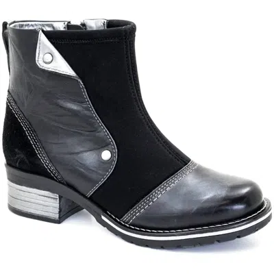 Dromedaris Women's Kassia Boot In Black Neo