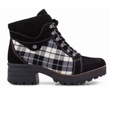 Dromedaris Women's Kodiak Ankle Boot In Check Mate In Multi