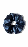 Drowsy Xxl Padded Scrunchie - Midnight Blue In Blue