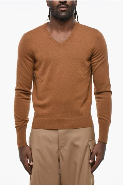 Drumohr Cashmere V-neck Sweater In Brown