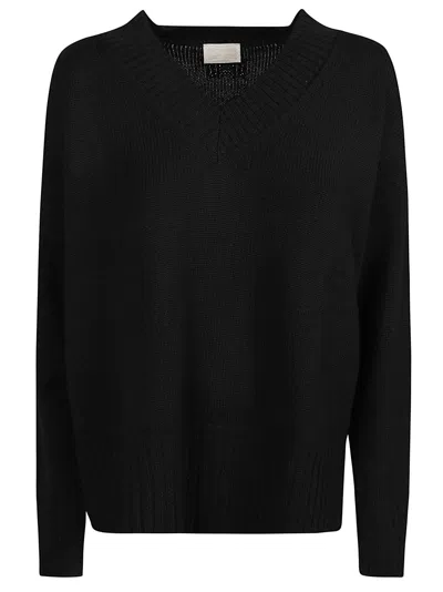 Drumohr Oversized V-neck Sweater In Premium Merino Wool In Black