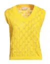 Drumohr Sweaters In Yellow