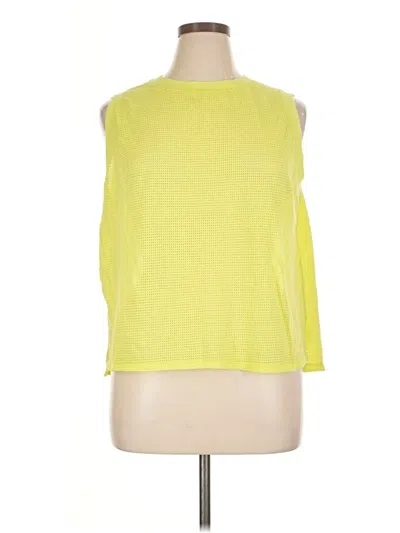 Pre-owned Dsg Sleeveless T-shirt In Yellow