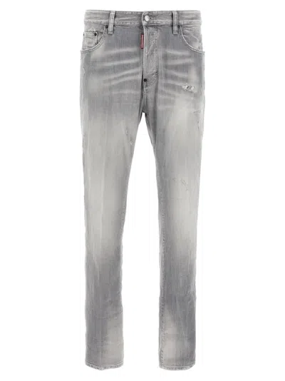 DSQUARED2 642' JEANS