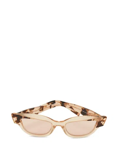 Pre-owned Dsquared2 Ava Cat-eye Sunglasses In Neutral