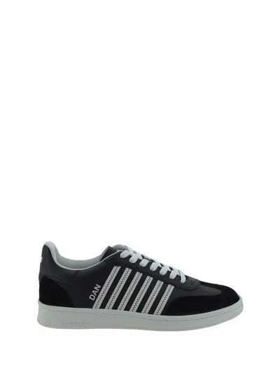 Dsquared2 Black Low Top Sneakers With Contrasting Striped Embellishment On The Side