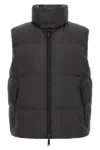 Dsquared2 Nylon Sleeveless Down Jacket High Collar In Black