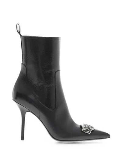 Dsquared2 Gothic Logo-plaque Ankle Boots In Black