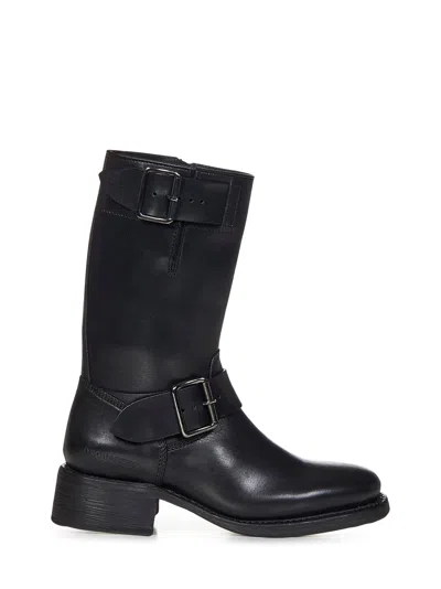 Dsquared2 Logo-debossed Leather Boots In Black
