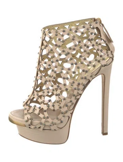 Pre-owned Dsquared2 Leather Lasercut Accents Pumps In Gold