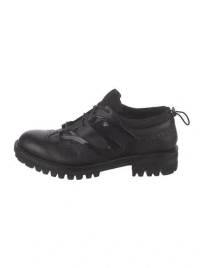 Pre-owned Dsquared2 Leather Sneakers In Black