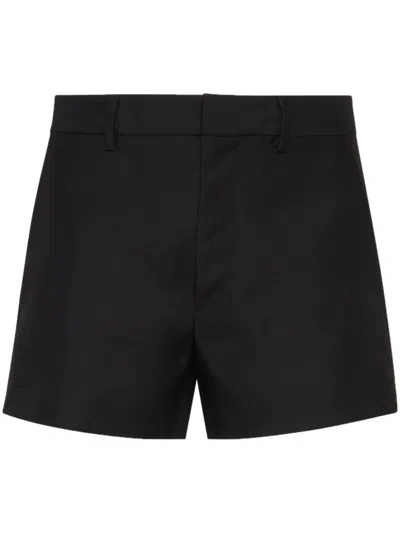 Dsquared2 Logo-plaque Tailored Shorts In 黑色
