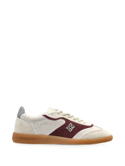 Dsquared2 Logo-plaque Panelled Sneakers In Neutral
