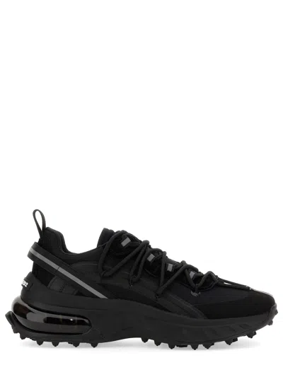 Dsquared2 Low Top D2 Lace-up Trainer In Nero