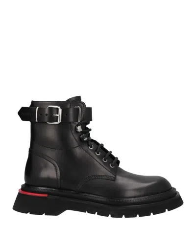 Dsquared2 Ankle Boots In Black