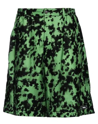 Dsquared2 Man Shorts & Bermuda Shorts Green Size 34 Polyamide, Cotton, Elastane