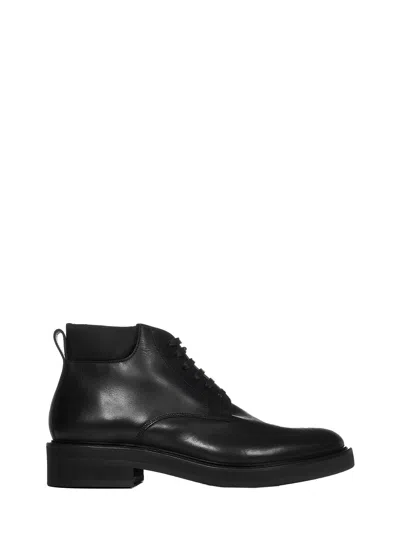 Dsquared2 Manchester City Boots In Black
