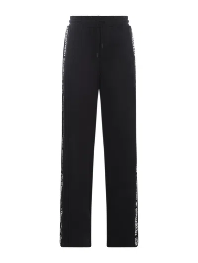 Dsquared2 Trousers In Black