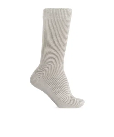 Dsquared2 Ribbed Knit Socks In Gray