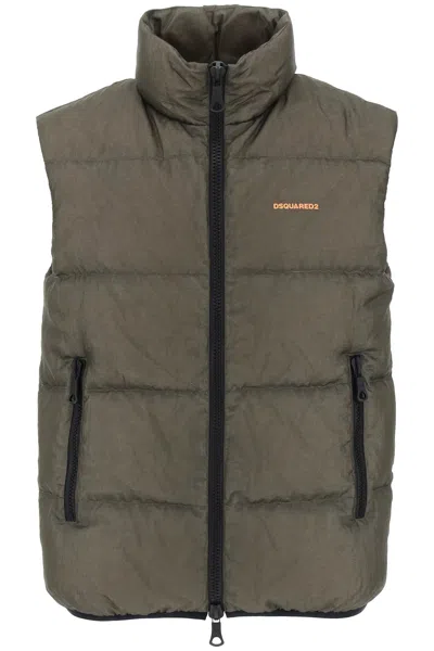 Dsquared2 Logo Printed Zipped Puffer Vest In Green