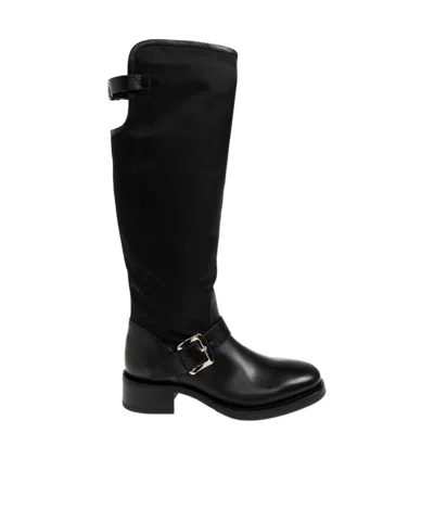 Dsquared2 Round-toe Tall Boots In Black