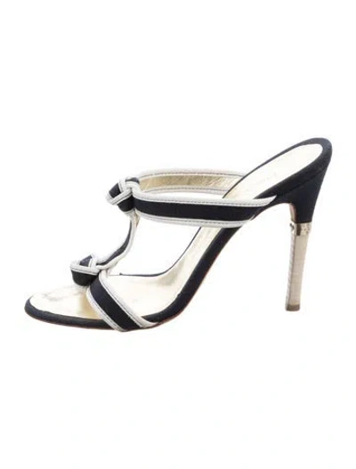 Pre-owned Dsquared2 Sandals In Black/white