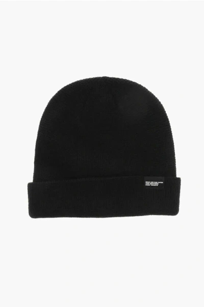 Dsquared2 Solid Color Wool Beanie With Contrasting Patch In Black