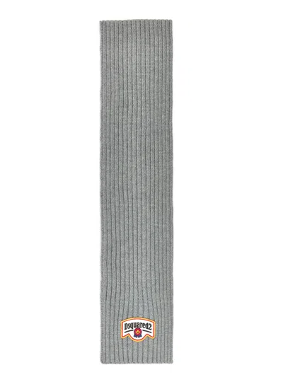 Dsquared2 Spellout Logo Knitted Scarf In Grigio