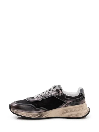 Dsquared2 Stylish Sneakers With Innovative Mesh Design In Black