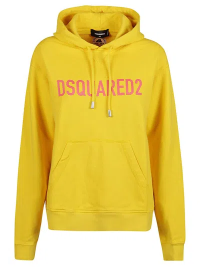 Dsquared2 Logo In Yellow