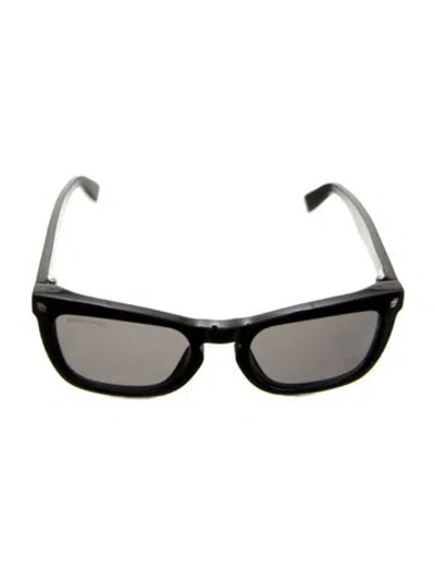 Pre-owned Dsquared2 Wayfarer Tinted Sunglasses In Black
