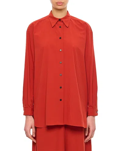 DUŠAN RED SHIRT WITH POINTED COLLAR AND ELEGANT DRAPING
