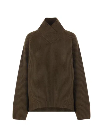 Dušan Ribbed V-neck Sweater In Green
