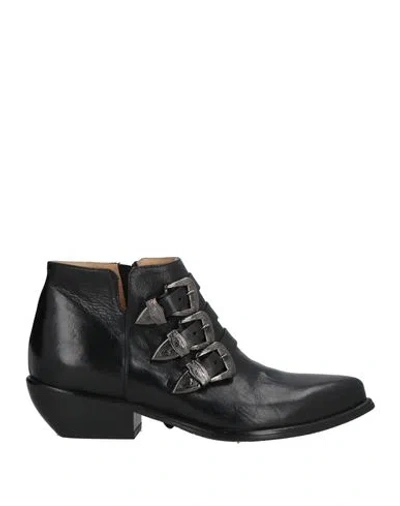 Duccio Del Duca Woman Ankle Boots Black Size 7.5 Leather