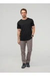 Duer Live Lite Traveller Pant In Gray