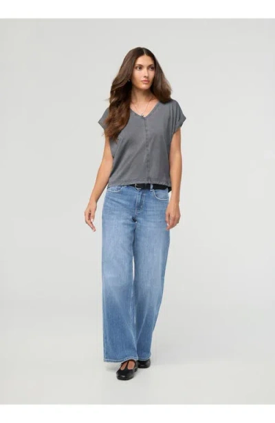 Duer Performance Denim Mid Rise Loose Straight In Blue
