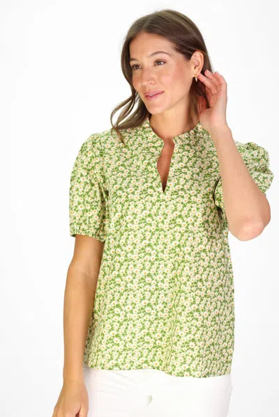 Duffield Lane Brooke Top In Green Daisies