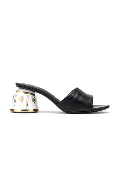Duha Dallea In Black