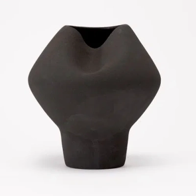Dumae Nora Vase In Brown