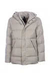 Duno Jackets In Ice