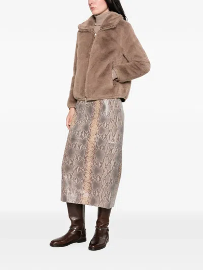 Duno Manila Faux-fur Jacket In 뉴트럴