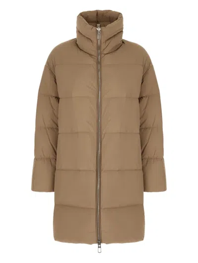 Duno Shiva Funnel-neck Quilted Coat In Neutral
