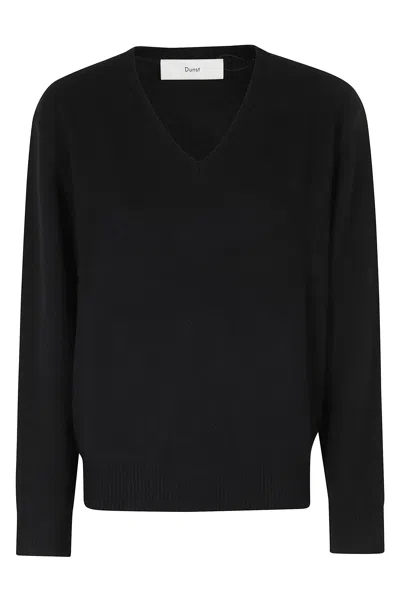 Dunst Black Classic V-neck Wool-cashmere Sweater
