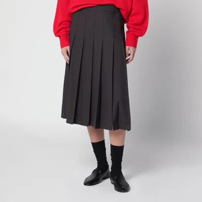 Dunst Charcoal Pleated Midi Skirt With Side Slit In Grey