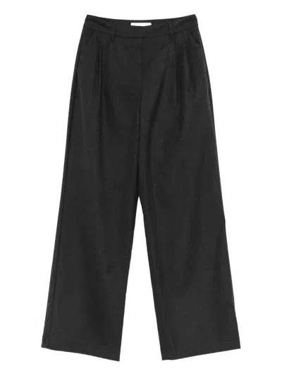 DUNST DOUBLE-PLEATED TROUSERS