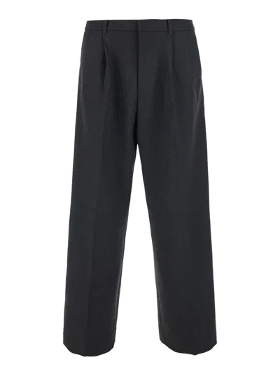 Dunst Double Pleated Wide Slacks With Tech Fabric And Side Pockets In Black